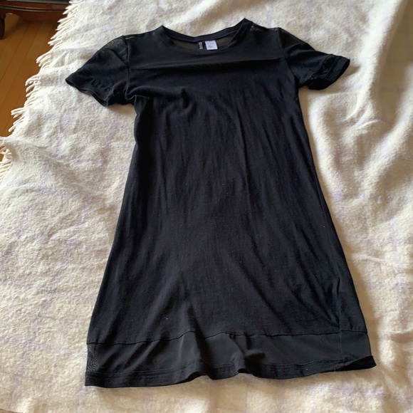 4 black dresses - Picture 5 of 6